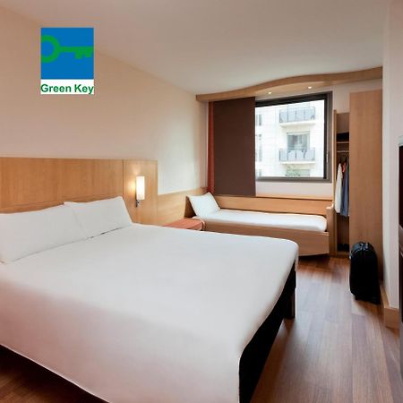 Hotel Ibis Lleida Exterior foto